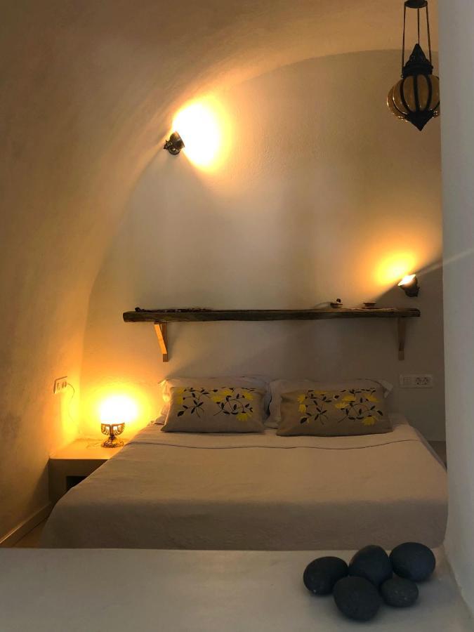 Mantilida Villa Emporio  エクステリア 写真